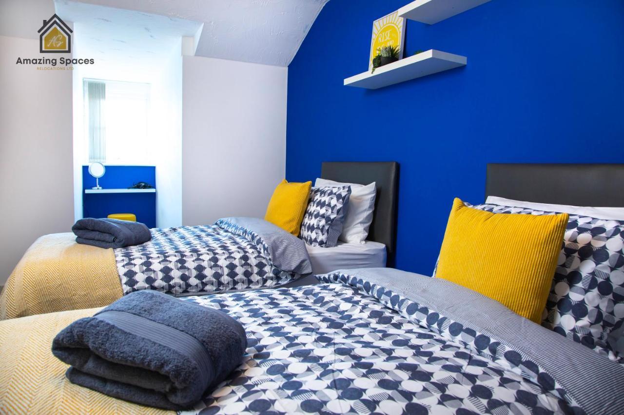 Large Unique 2 Bedroom Duplex Apartment With Private Parking & Free Wifi - Vat Qualifying By Amazing Spaces Relocations Ltd Уорингтън Екстериор снимка